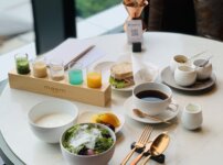 メズム東京、オートグラフコレクションのレストラン「シェフズ・シアター」の朝食コース『メズム・ブレックファスト』